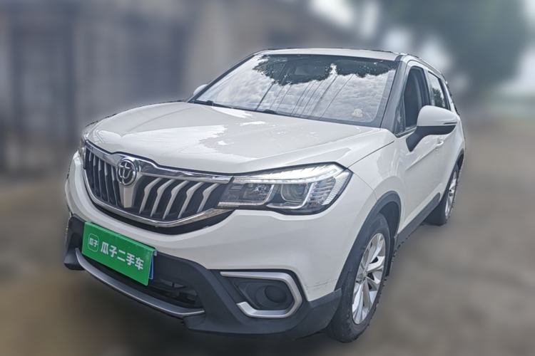 Brilliance V3 2020 1.6L Manual Classic Model usata