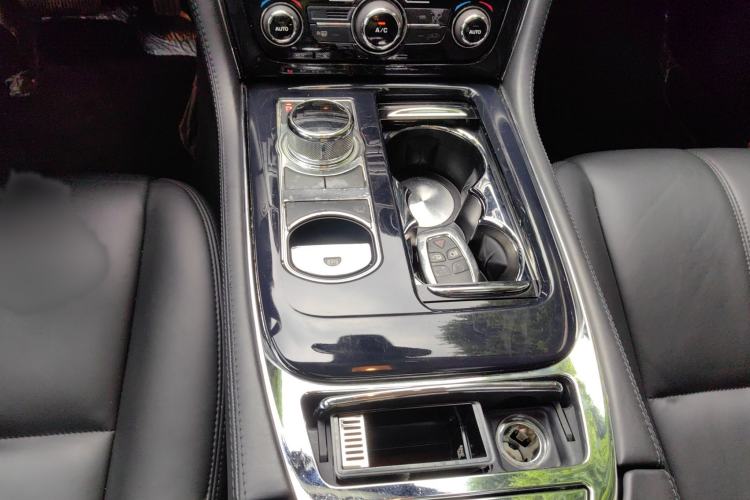 Used Jaguar XJ 2012 XJL 3.0 Panoramic Business Edition