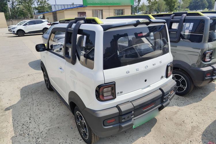 Used Geely Auto Panda 2025 210km Panda Rider
