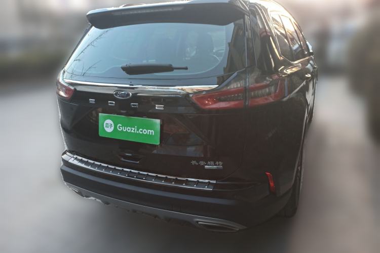 Used Ford Edge 2021 PLUS EcoBoost 245 Two-Wheel-Drive Platinum Edition 5 Seats