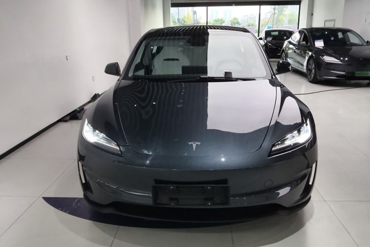 Used Tesla Model 3 2024 High-Performance All-Wheel-Drive Version
