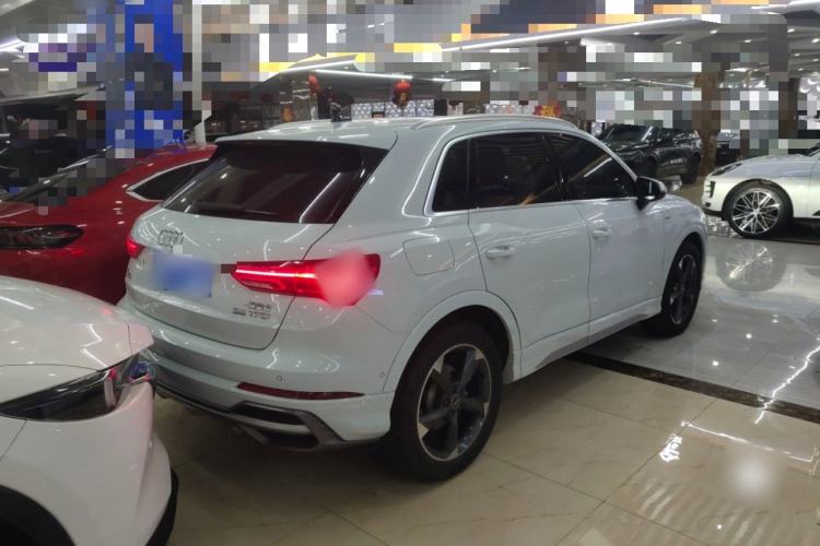 Used Audi Q3 2022 35 TFSI Fashion Dynamic Model