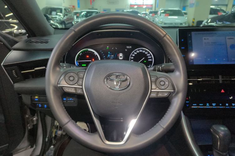 Used Toyota Avalon 2022 Dual-Engine 2.5L Luxury Edition
