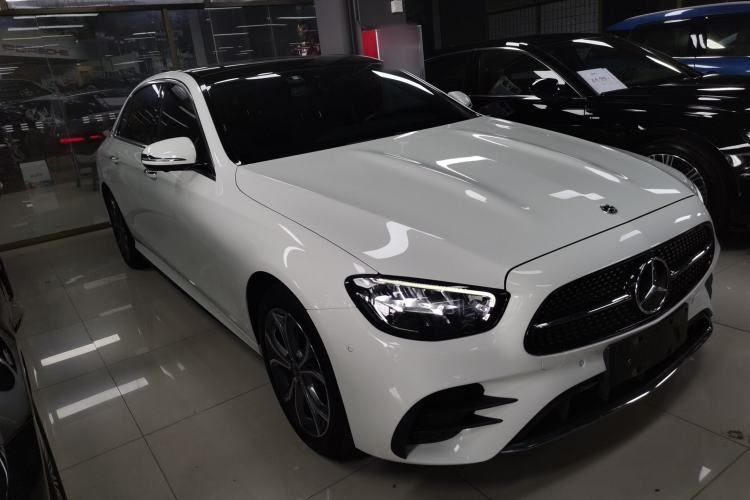 Used Mercedes-Benz E-Class 2022 E 300 L Sporty and Stylish Model Front Right 45 Deg