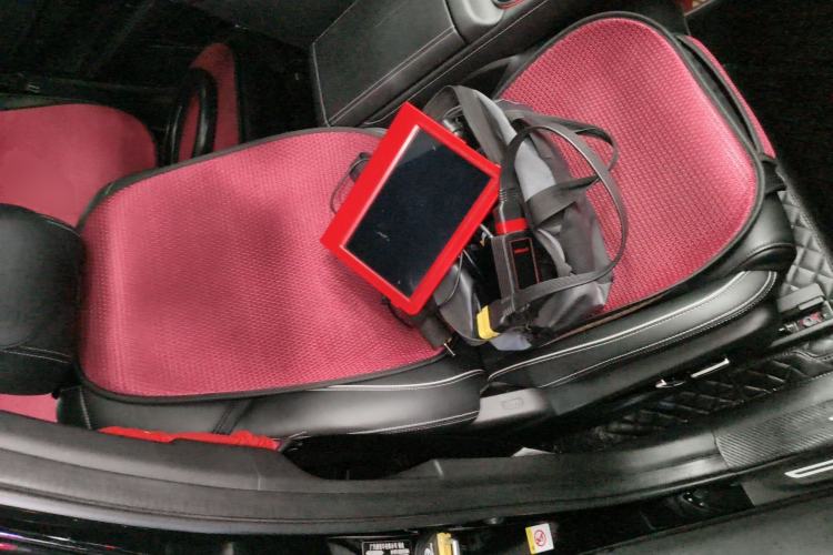 Used GAC Trumpchi GS8 2022 Linghang Series 2.0 TGDI Two-Wheel-Drive Luxury Smart Connectivity Version (7 Seats) Right Front Seat