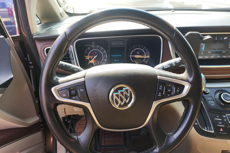 Used Buick GL8 2017 25S Comfort Version China V Standard