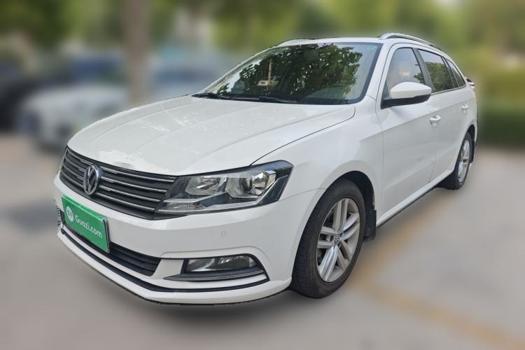 Ojetý Volkswagen Gran Lavida 2015 1.6L Automatic Comfort Edition