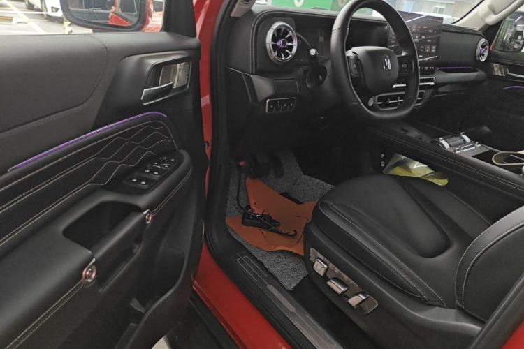 Used Tank 300 New Energy 2025 Hi4-T