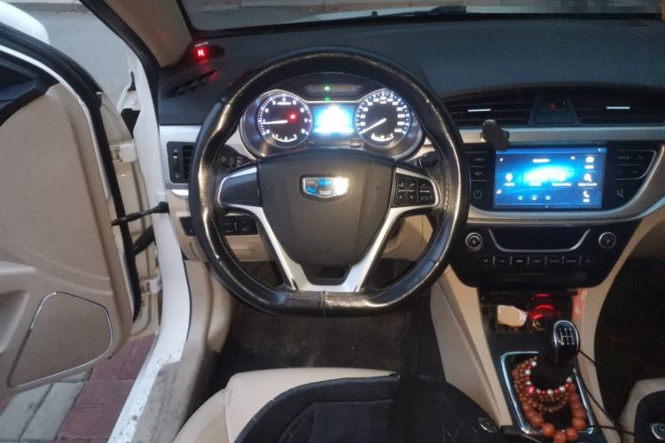 Used Geely Auto Emgrand 2017 Sedan Million Edition 1.5L Manual Luxury Model
