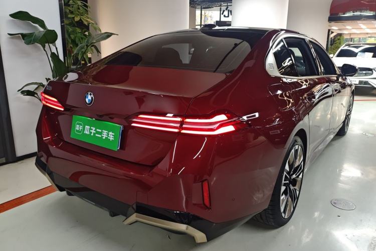 Used BMW 5 Series 2024 530Li Luxury Edition M Sport Package
