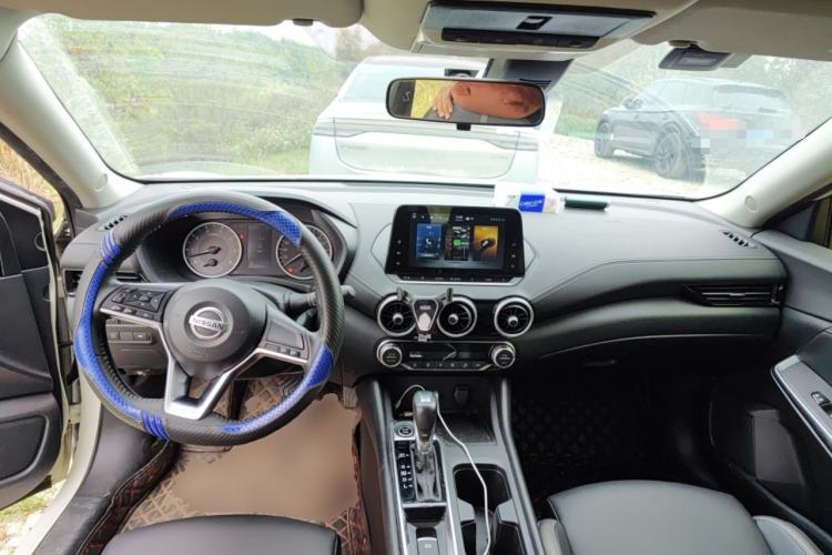 Used Nissan Sylphy 2021 1.6L XL CVT Enjoyment Edition Center Console