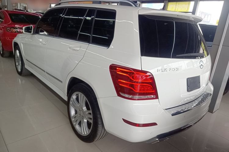 Used Mercedes-Benz GLK-Class 2014 GLK 200 Standard Model Exterior 2