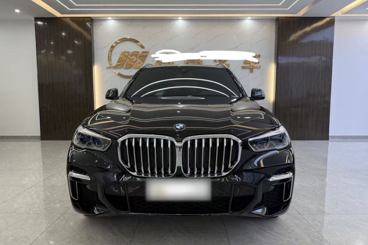 Used BMW X5 2022 xDrive 40Li M Sport Package