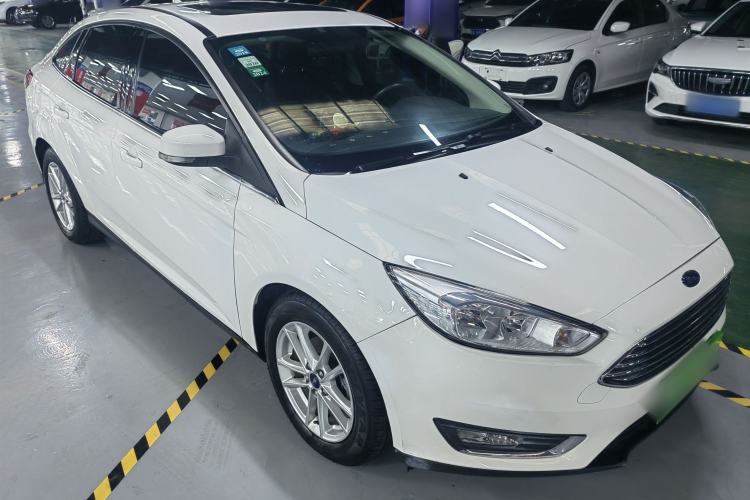 Used Ford Focus 2015 Sedan EcoBoost 180 Automatic Elite Model
