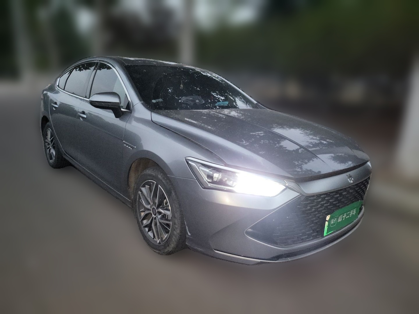 BYD Qin PLUS 2023 Champion Edition DM-i 120KM Leading Model — снимка 3