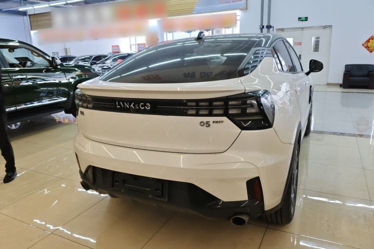 Used Lynk & Co 05 EM-P 2021 1.5TD PHEV HALO Rear Right 45 Deg