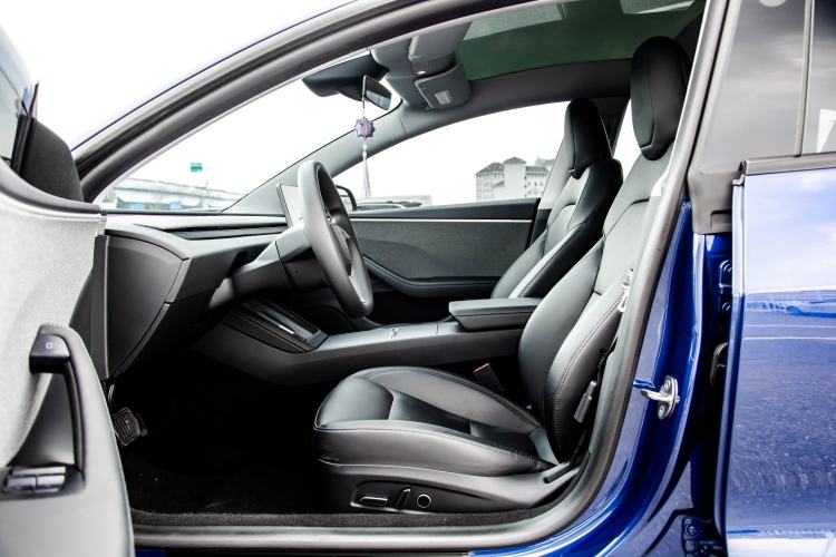 Used Tesla Model 3 2023 Rear-Wheel-Drive Version Interior 4