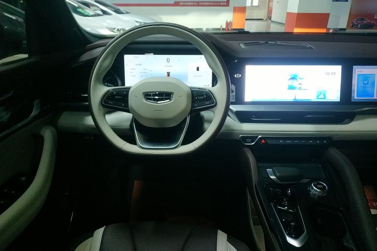 Used Geely Auto Monjaro L 2024 2.0TD High-Power Automatic Two-Wheel Drive Yunqi Version