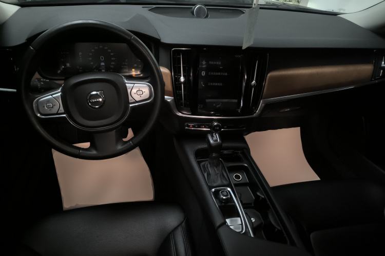Used Volvo S90 2017 T4 Zhiyi Edition
