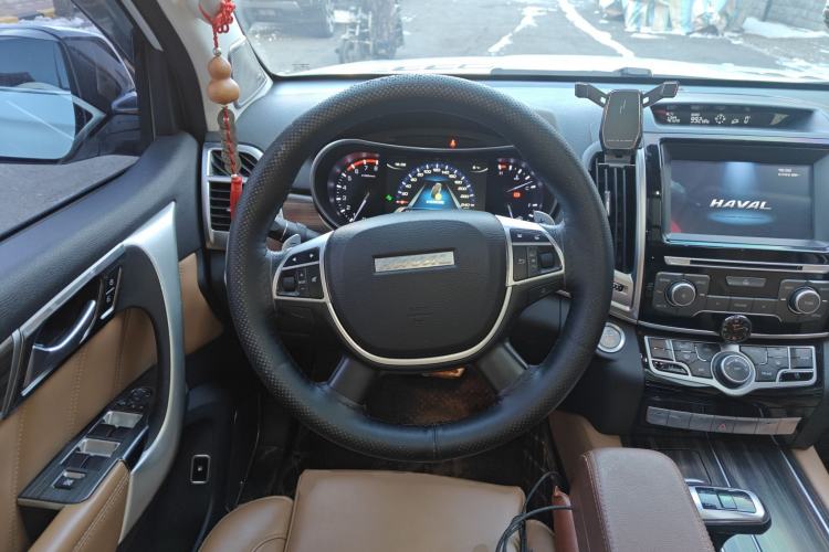 Used Haval H9 2017 2.0T Gasoline 4x4 Premium 5-Seater