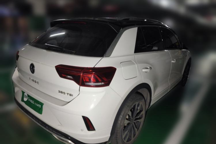 Used Volkswagen T-ROC 2021 280TSI DSG Two-Wheel Drive R-Line Pro Connected Version