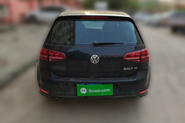 Used Volkswagen Golf 2015 1.4TSI Manual R-Line