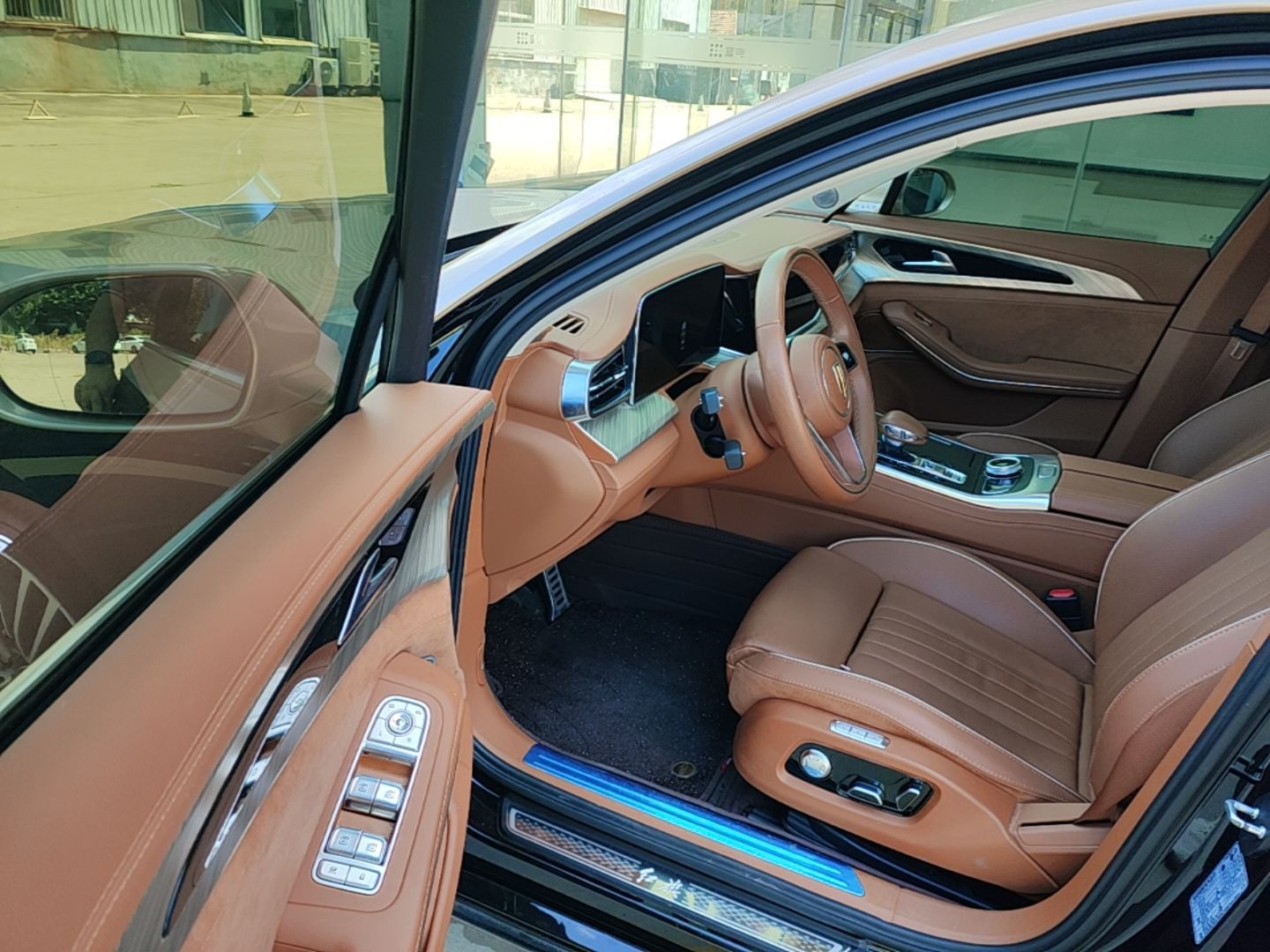 Hongqi H9 2022 2.0T Smart Connect Flagship Edition - Chinese Trim Chang — снимка 18