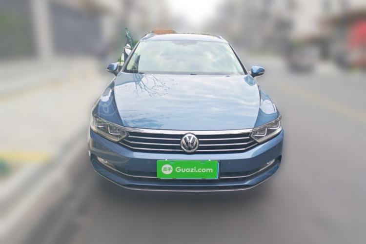 Used Volkswagen Variant 2017 380TSI Two-Wheel Drive Comfort Edition
