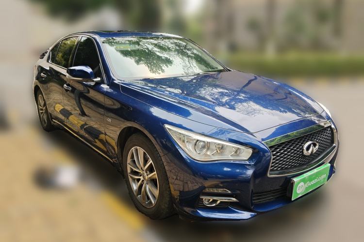 Used Infiniti Q50L 2016 2.0T Comfort Edition Front Right 45 Deg