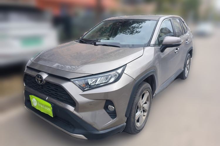 Used Toyota RAV4 2022 2.0L CVT Two-Wheel Drive Fashion Plus Edition