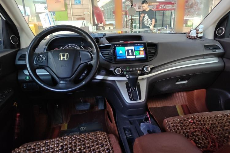 Used Honda CR-V 2012 2.0L two-wheel drive urban version