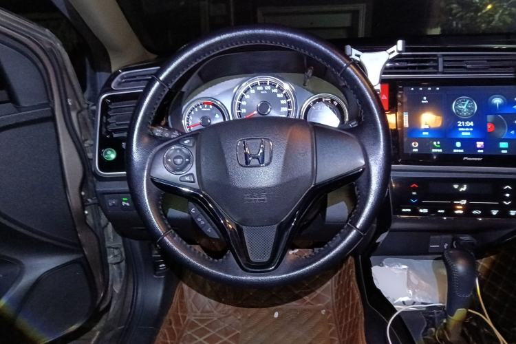 Used Honda Greiz 2016 1.5L CVT Luxury Edition Steering Wheel