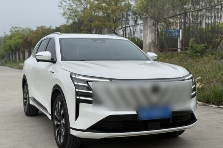 Used CHANGAN CS75 PLUS 2025 4th Generation UItra 2.0T New Blue Whale – Smart & Powerful Version Exterior 4