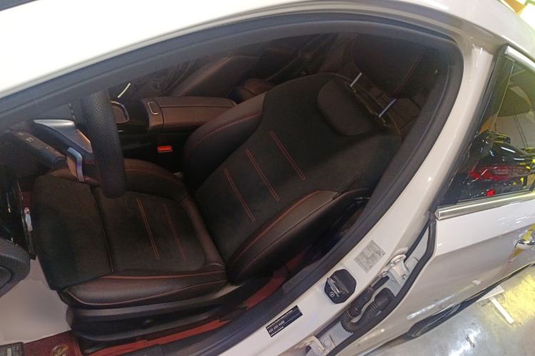 Used Mercedes-Benz A-Class 2024 Updated A 200 L Fashion Version Left Front Seat