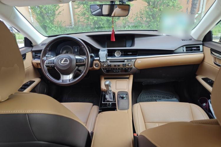 Used Lexus ES 2015 200 Elite Edition
