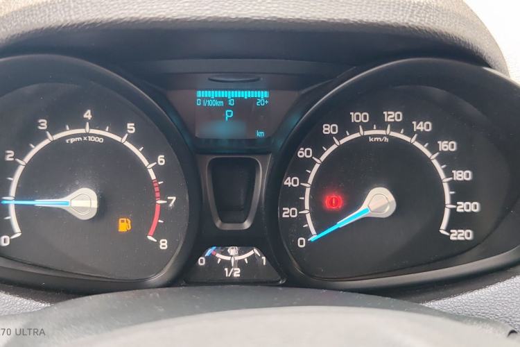 Used Ford EcoSport 2013 1.5L Automatic Fashion Model