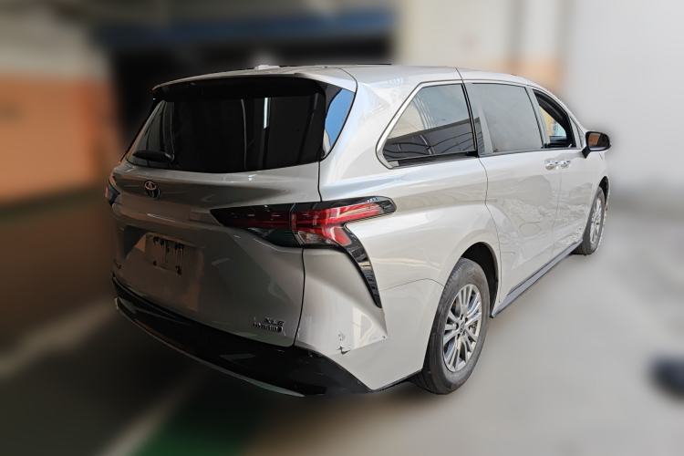 Used Toyota SIENNA 2021 2.5L Hybrid Luxury Edition