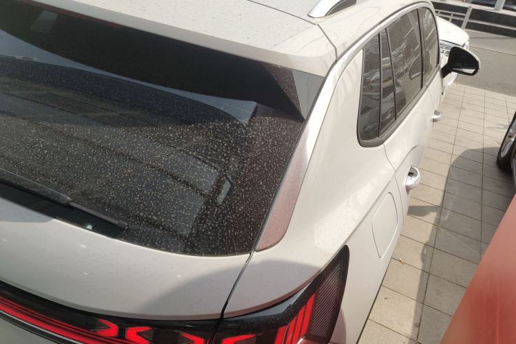 Used Volkswagen Tayron 2023 300TSI Two-Wheel-Drive Luxury Plus Advanced Edition Rear Right 45 Deg