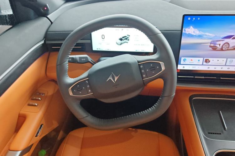 Used Dongfeng eπ eπ008 2025 636Ultra Smart Drive Version 6 Seats