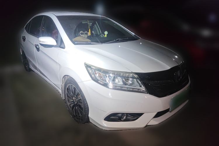 Used Honda Crider 2013 1.8L automatic luxury edition
