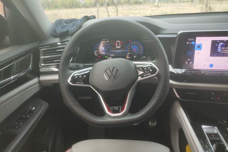 Used Volkswagen Teramont X 2023 380TSI Four-Wheel Drive Prestige Flagship Edition Steering Wheel