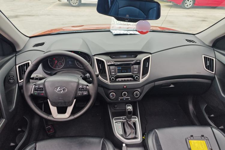 Used Hyundai ix25 2016 1.6T Dual-Clutch Two-Wheel Drive Smart GLS Model
