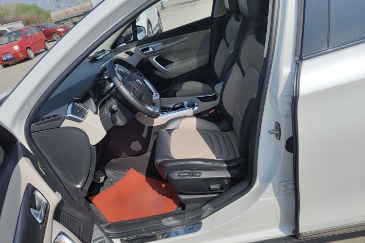 Used DS 6 2016 1.6T Luxury Edition THP160