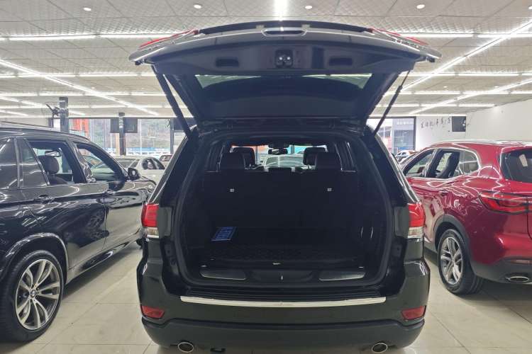 Used Jeep Grand Cherokee 2014 3.6L Elite Navigation Edition