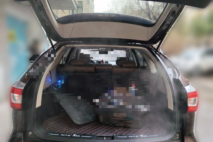 Used BYD S7 2016 2.0T Automatic Prestige Plus Trunk