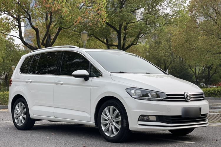 Used Volkswagen Touran 2021 Touran L 280TSI DSG Comfort Edition 7 Seats Exterior 1