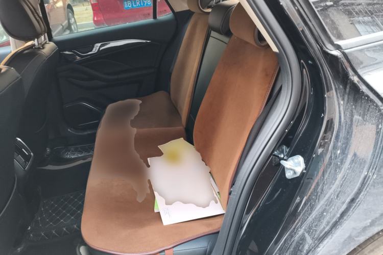 Used Bestune B70 2023 Third Generation 1.5T Automatic Enjoyment Version 70th Anniversary Edition Left Rear Seat