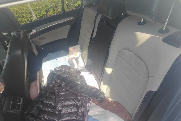 Used Volkswagen Golf 2017 230TSI Automatic Luxury Million-Vehicle Commemorative Edition