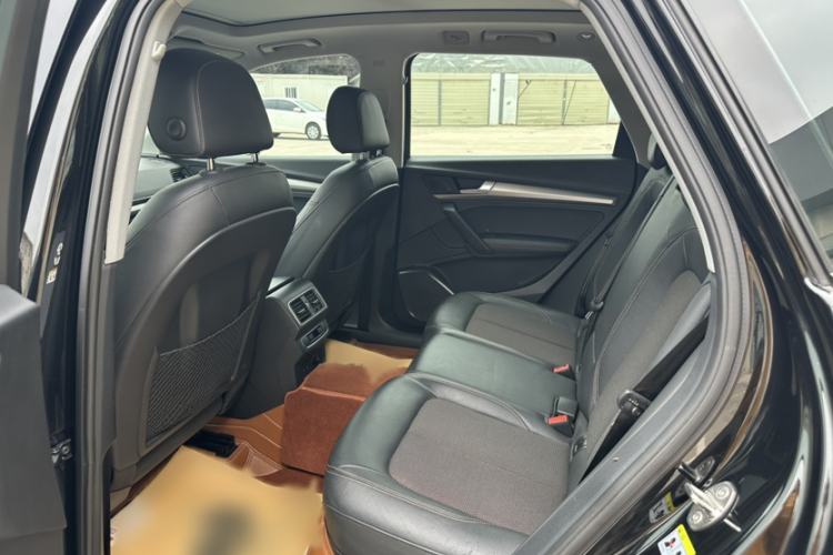 Used Audi Q5L 2018 45 TFSI Prestige Fashion Edition China V Emission Standard Interior 8