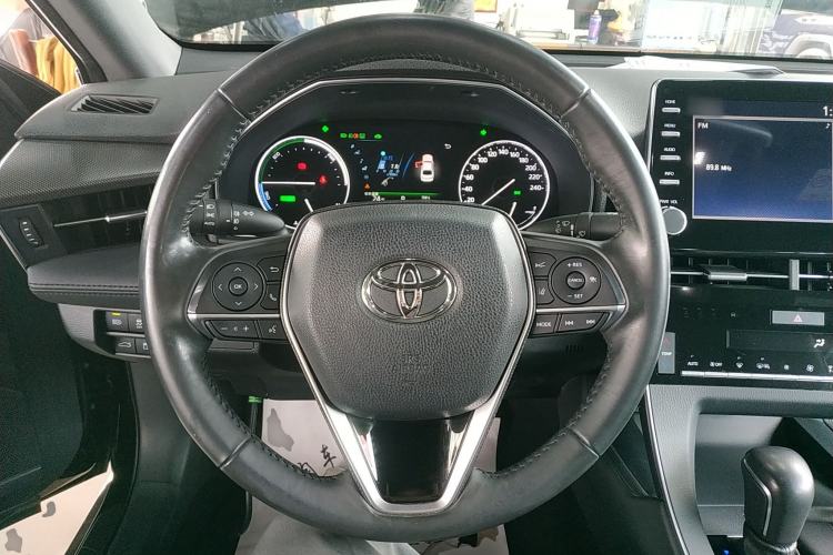 Used Toyota Avalon 2019 Dual-Engine 2.5L Luxury Edition China VI Standard Steering Wheel